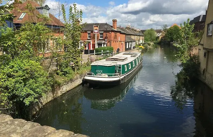 Hertford Canal