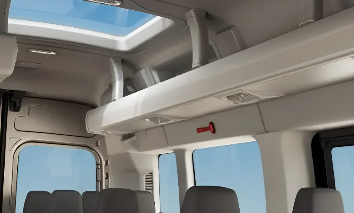 Renowned Convenience of Minibus